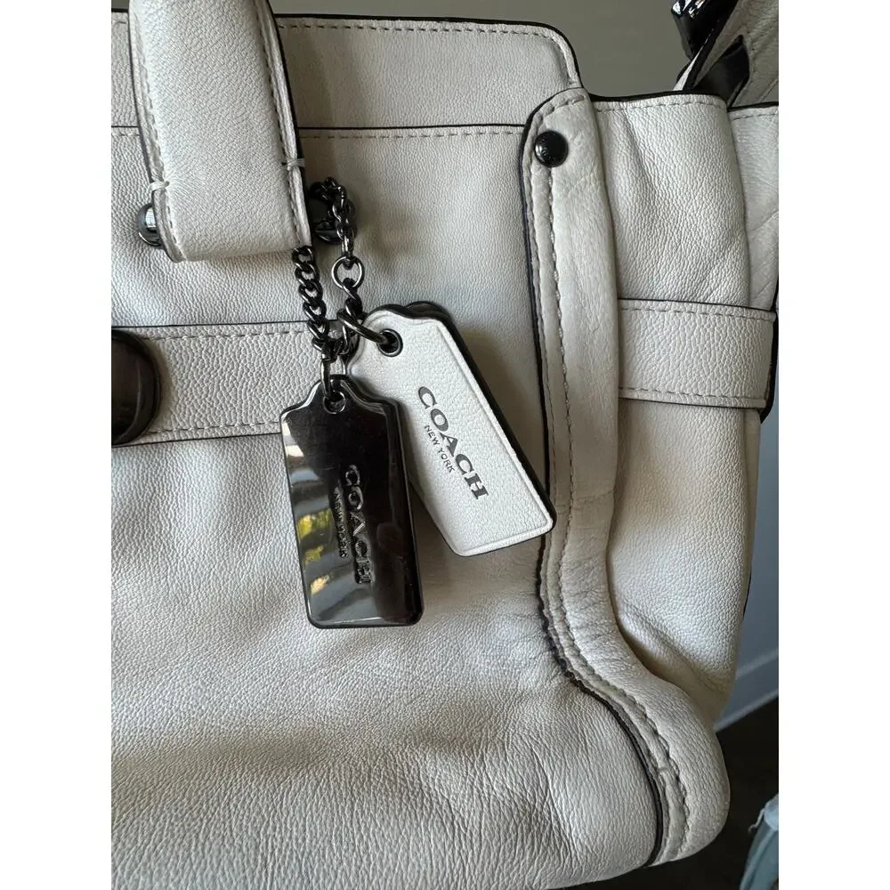 Coach Swagger 27 White Glove-Tanned Leather Top Handle Satchel Bag